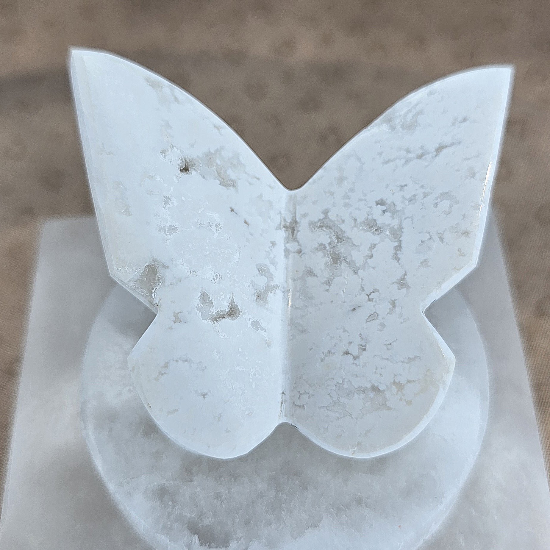 White Plume Agate Butterfly Carving - Image 2