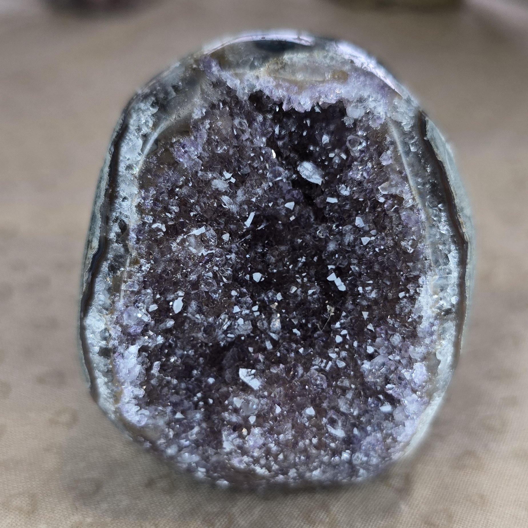 Sugar Amethyst Cut Base With Crystal Pockets (Approx 240g)