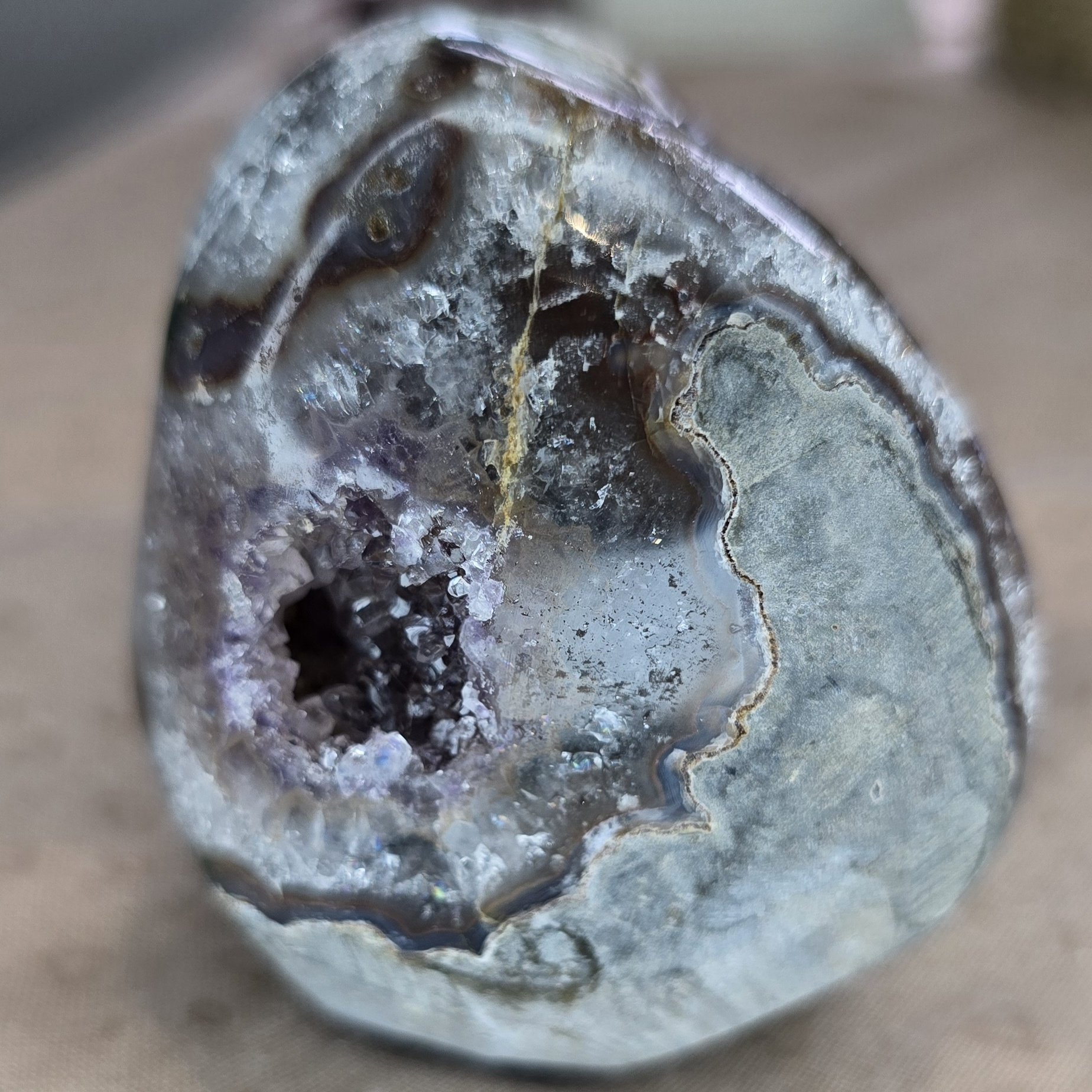 Sugar Amethyst Cut Base With Crystal Pockets (Approx 240g) - Image 10