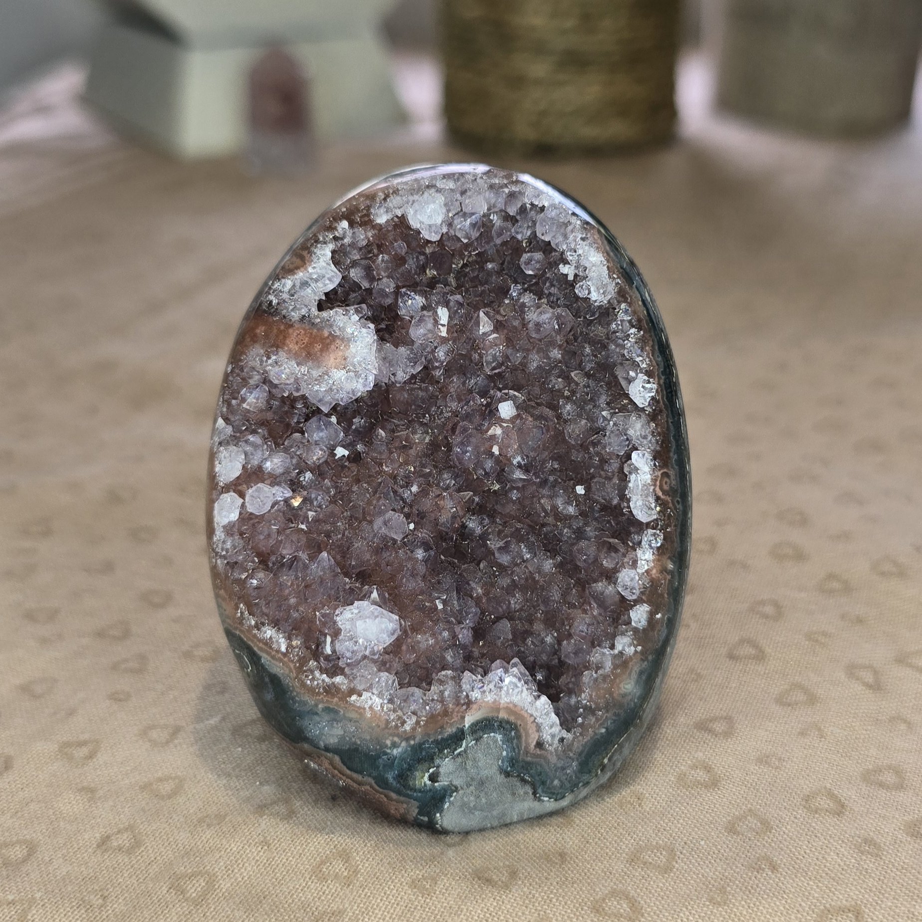 Sugar Amethyst Druzy Freeform with Teal Agate Banding – 265g - Image 4