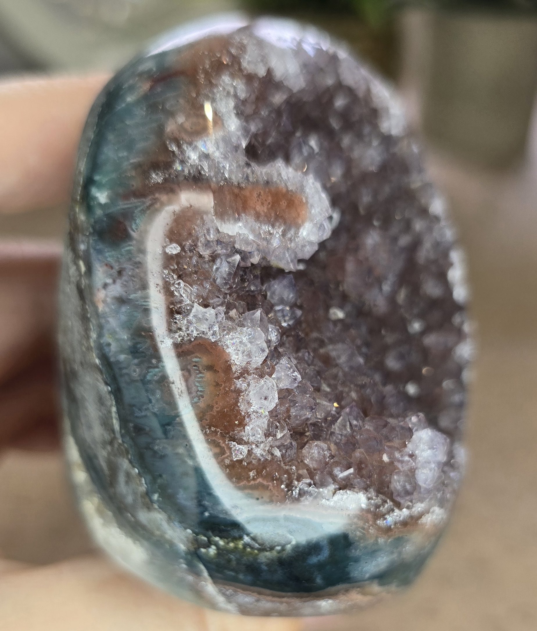 Sugar Amethyst Druzy Freeform with Teal Agate Banding – 265g - Image 3