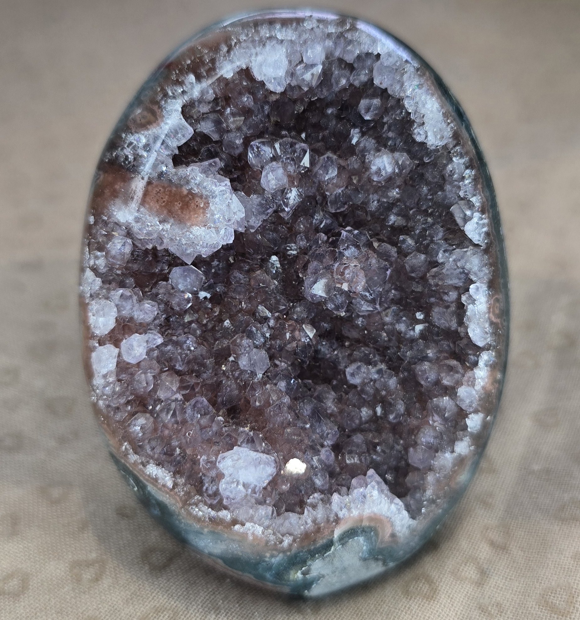 Sugar Amethyst Druzy Freeform with Teal Agate Banding – 265g - Image 6