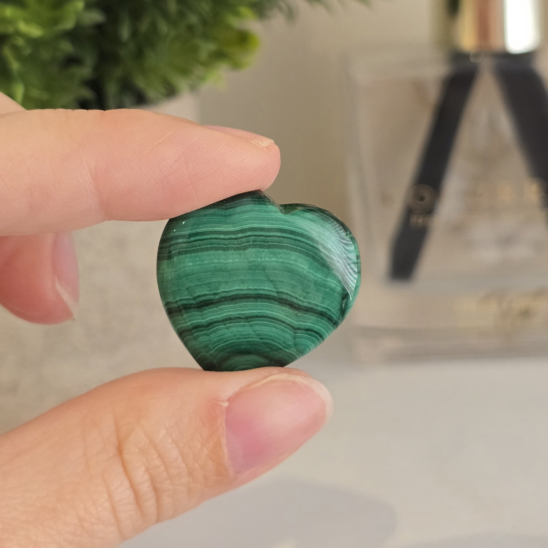 Malachite Polished Heart Crystal - Image 3