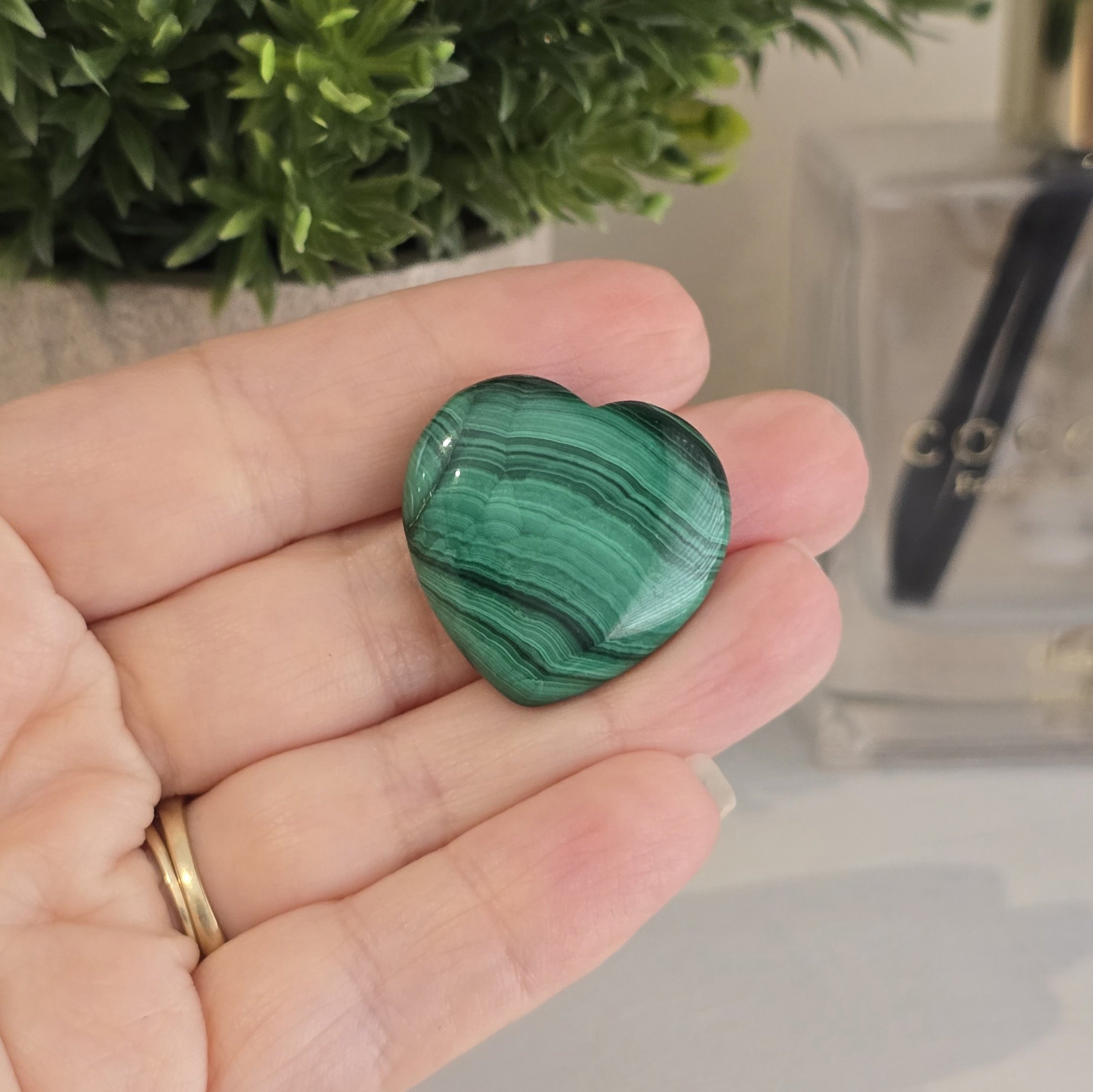 Malachite Polished Heart Crystal - Image 2
