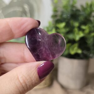 Purple Fluorite Heart with Rainbow Flash 💜🌈